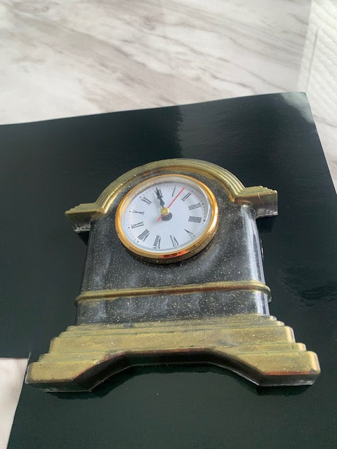 Mantel Clock